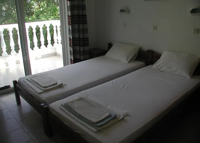 Hotel Helgas Paradise Afantou