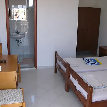 Helgas Paradise Hotel Afantou