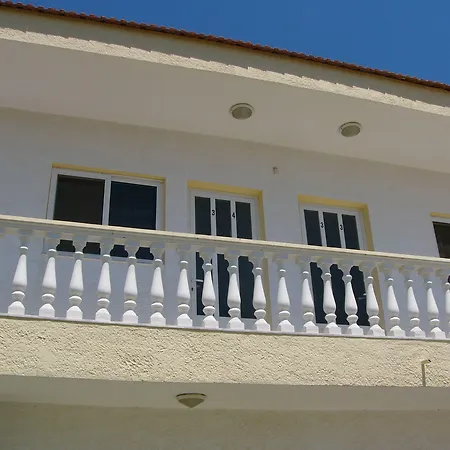 Hotel Helgas Paradise