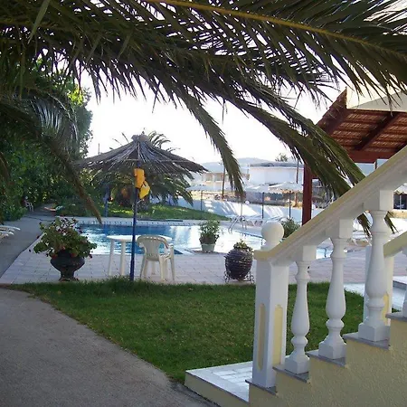 Helgas Paradise Hotel