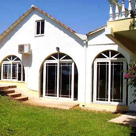 Hotel Helgas Paradise