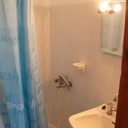 Helgas Paradise Afantou