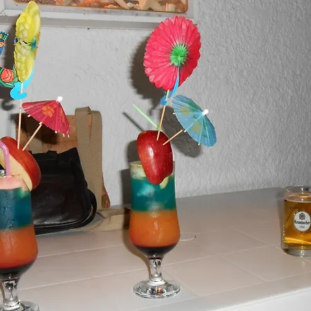 Hotel Helgas Paradise 2*