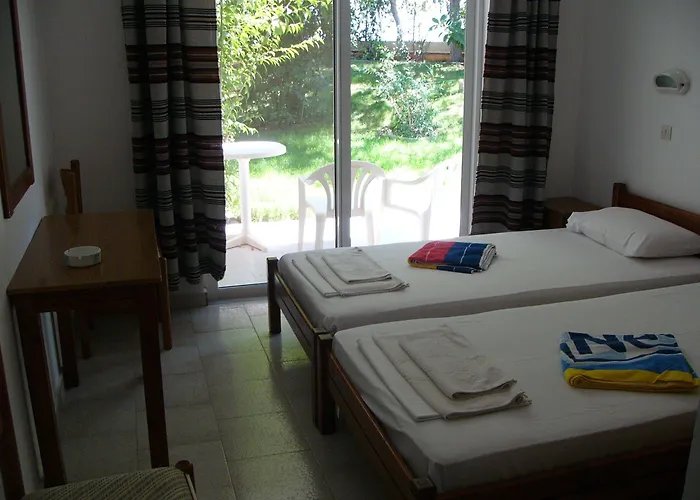 Otel Helgas Paradise Afantou