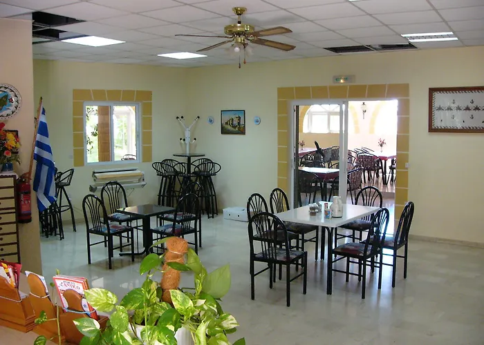 Helgas Paradise 3* Afantou