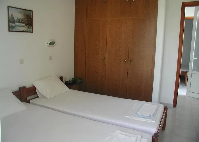 Helgas Paradise Otel 3*
