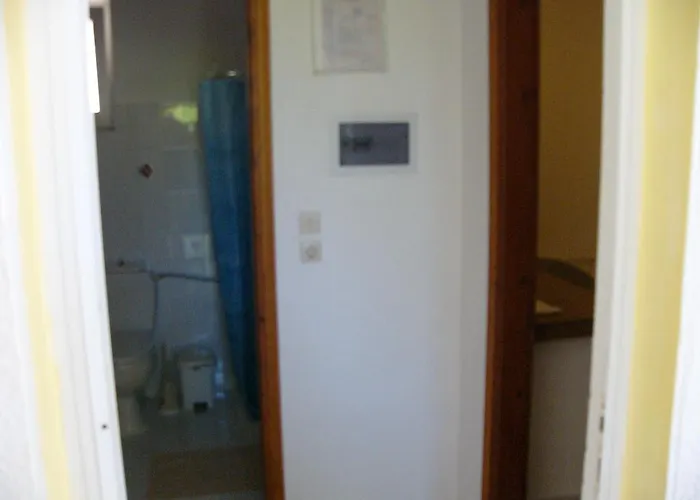 Hotel Helgas Paradise 3*