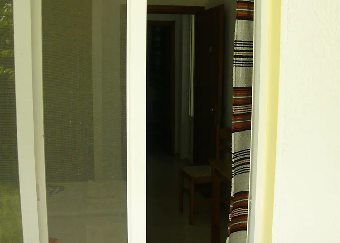 Helgas Paradise 3* Afándu