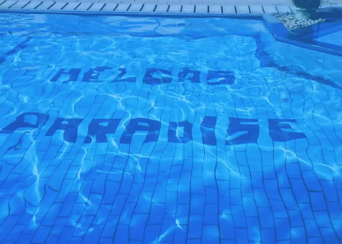 Szálloda Helgas Paradise 3*